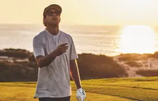 Surf et golf, la quête infinie de Romain Béchu