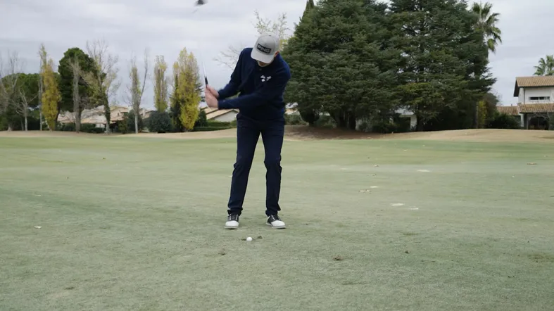 Éléments perturbateurs : La balle dans un trou