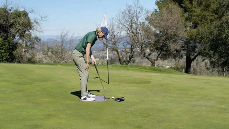 Putting Académie : Une serviette pour putter