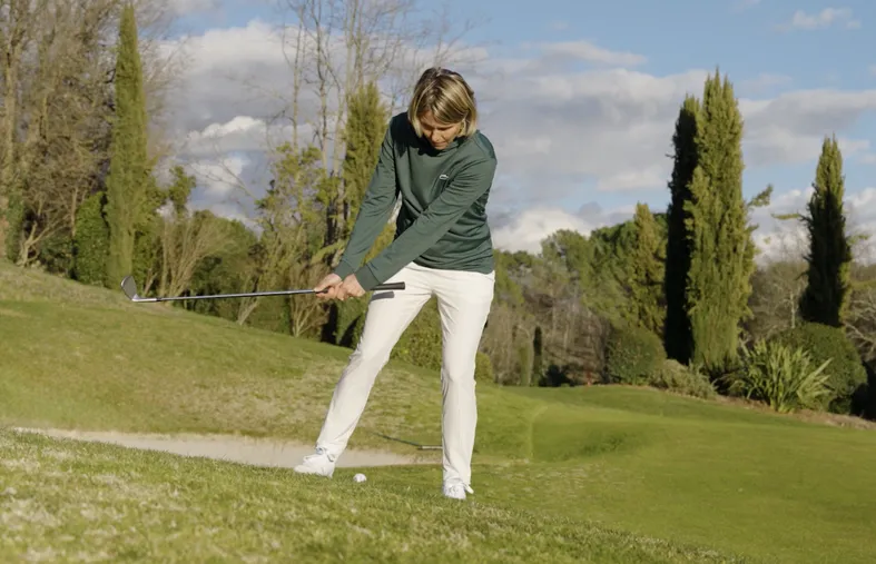 Chipper une balle enfoncée