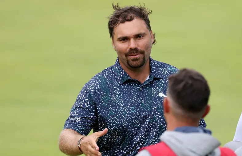 The Open : Langasque mène les Bleus