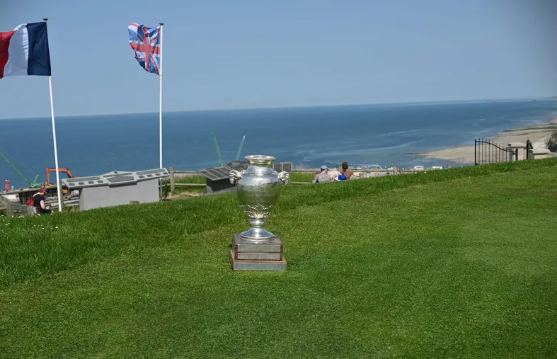Au golf d’Omaha Beach, le souvenir vivace du Débarquement