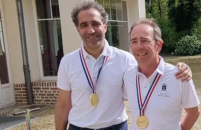 Internationaux de France de doubles seniors Messieurs : Lepage et Laraison titrés