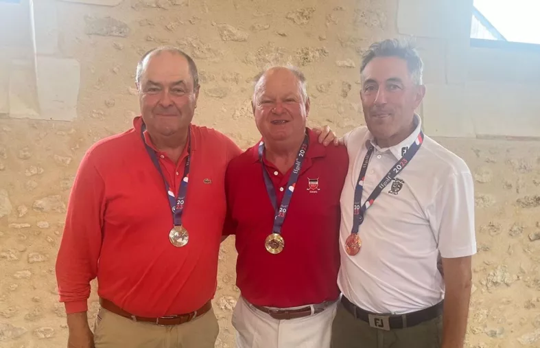 Internationaux de France Seniors 2 : Illouz champion de France