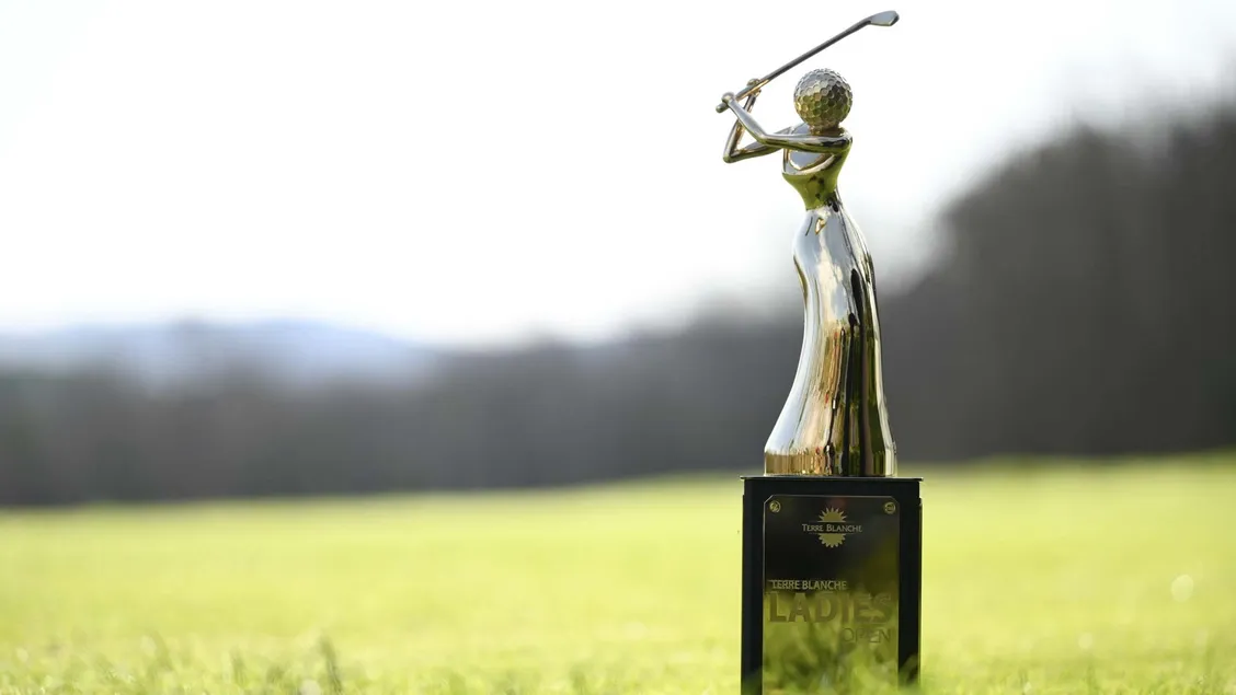 TROPHEE_003.JPG_edited.jpg