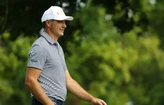 Golf professionnel : Quesne tient la cadence